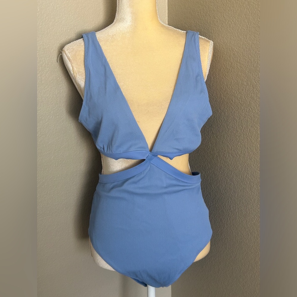 Aerie Light Blue Ribbed One-Piece Swimsuit size XL